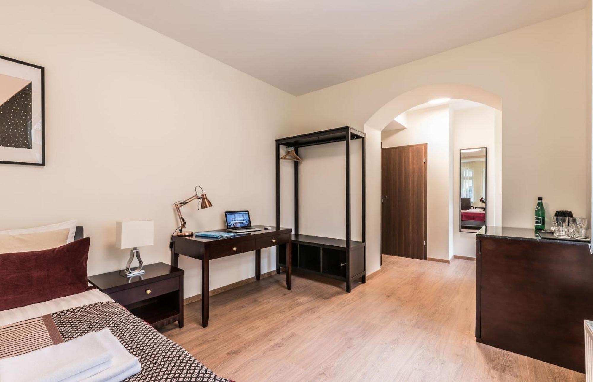 Rent Like Home - Elizy Orzeszkowej 6 Poznań Exterior foto